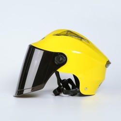 Дышащая летняя каска для мужчин и женщин, многоцветный шлем для четырех сезонов, зимний универсальный мотоциклетный шлем для электромобиля, легкая каска